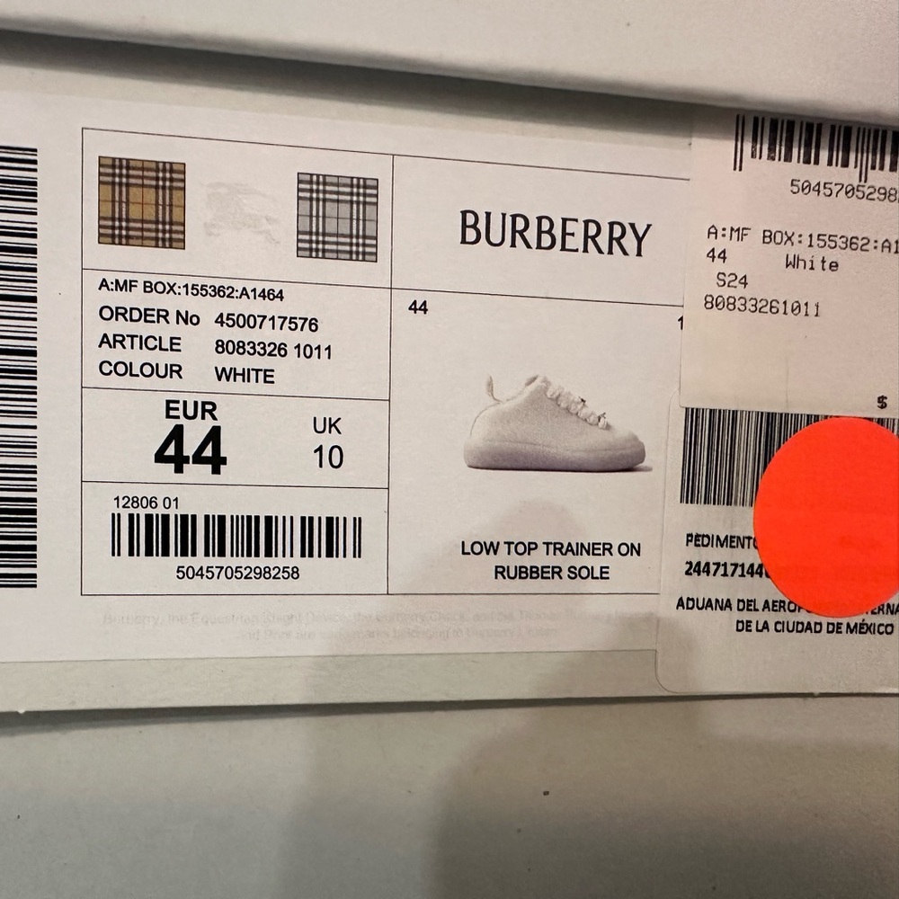 Burberry White Men's Sneakers - Picture 9 of 9